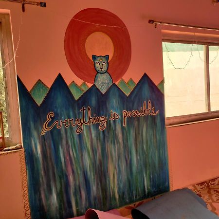 Tebaar Backpackers Hostel Rishīkesh Екстериор снимка