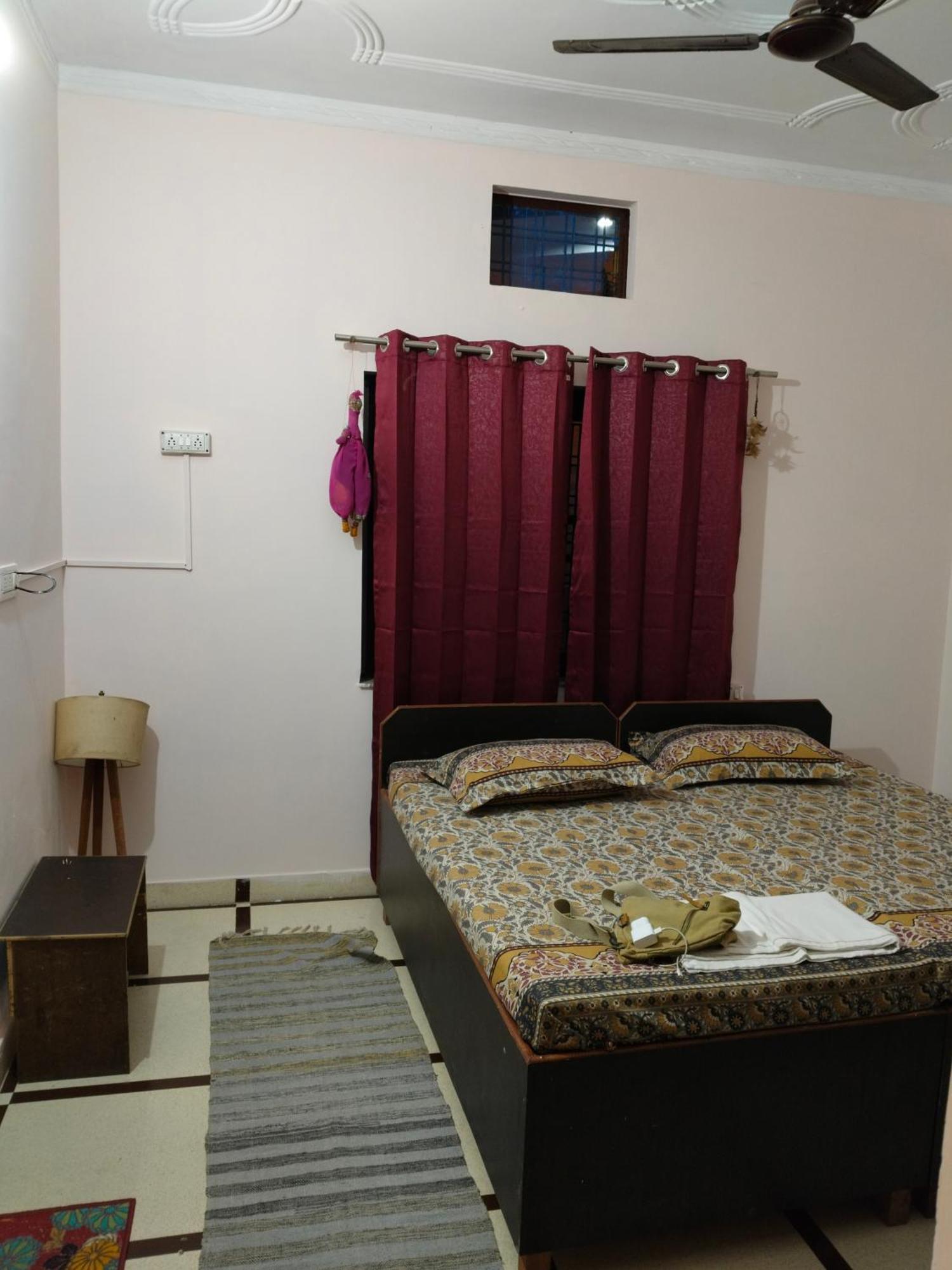Tebaar Backpackers Hostel Rishīkesh Стая снимка